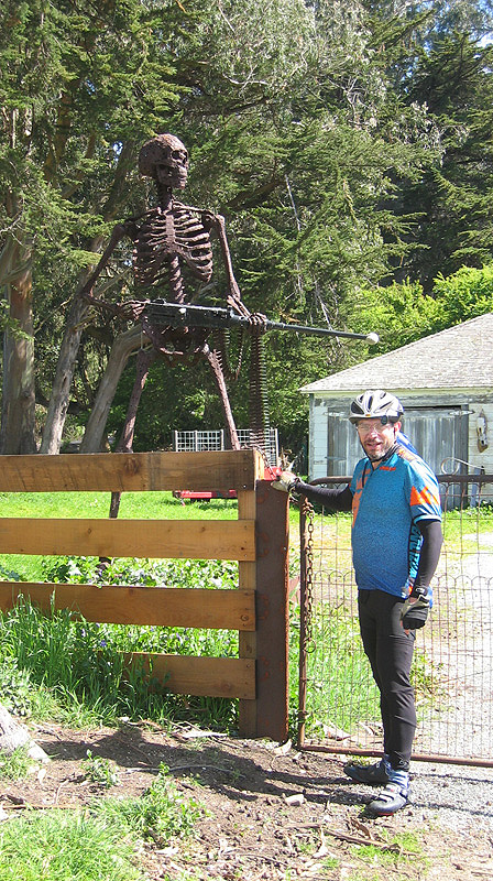 Machine gun - Pescadero Rd (c0-r0).jpg